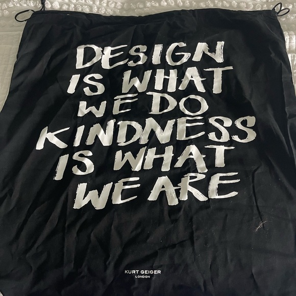 Kurt Geiger Tan Quilted Shoulder Bag - Picture 6 of 6